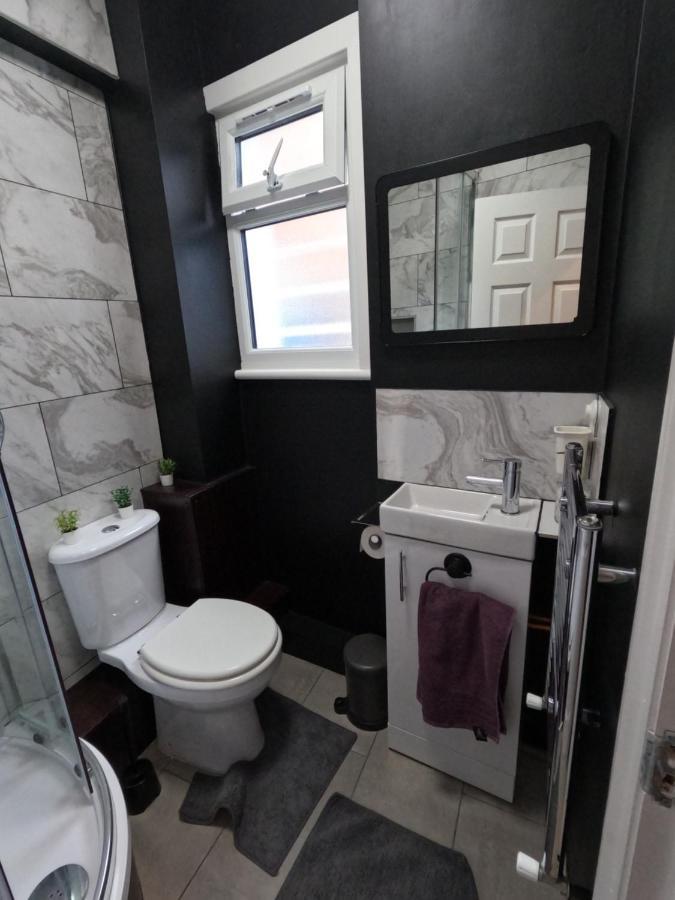 Studio Apartment In Kew Exterior foto